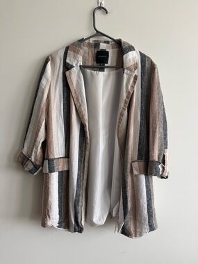 Dynamite Striped Linen blazer